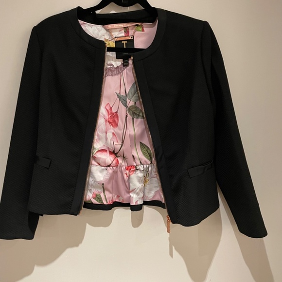 Gorgeous Ted Baker London Nadaed Peplum  Dress with Jacket - Picture 10 of 16